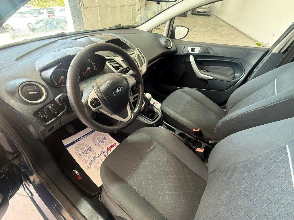 Ford Fiesta 1.4 TDCi 70CV 5 porte Titanium