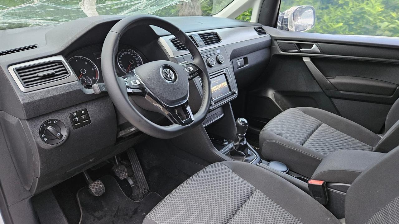 Volkswagen Caddy 2.0 TDI BEACH EURO 6