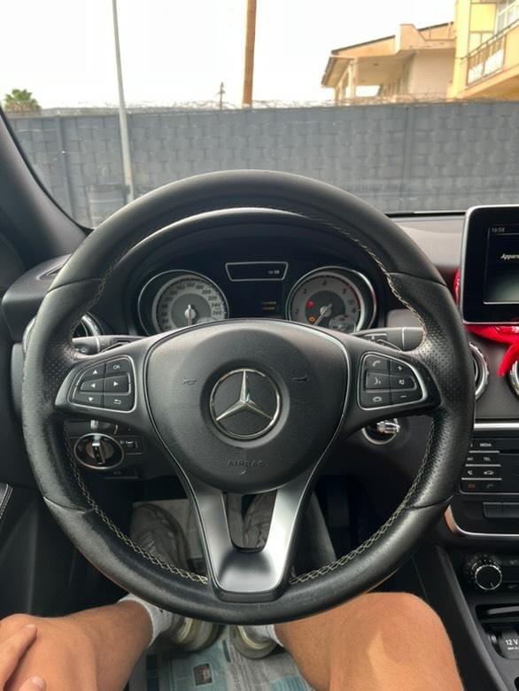 Mercedes-benz GLA 200 d Automatic Sport