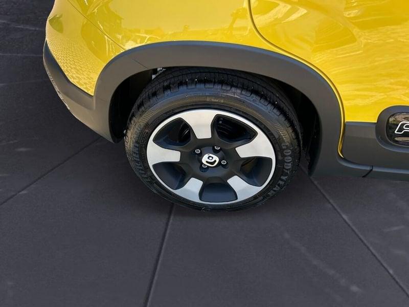 FIAT Pandina 1.0 FireFly 65 CV Hybrid Cross