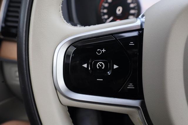 VOLVO XC90 B5 (d) AWD Geartronic Inscription