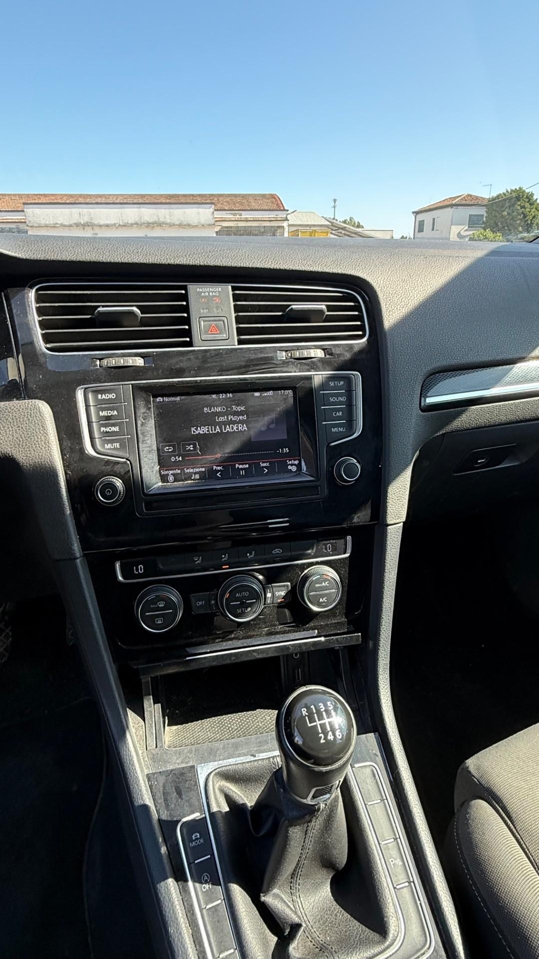 Volkswagen Golf 2.0 TDI 5p. Highline BlueMotion Technology
