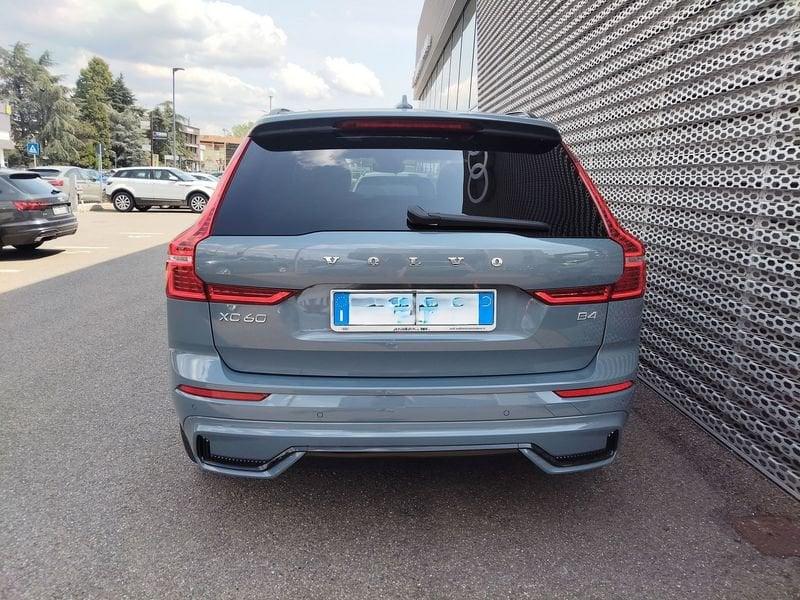 Volvo XC60 XC60 B4 Geartronic R-design