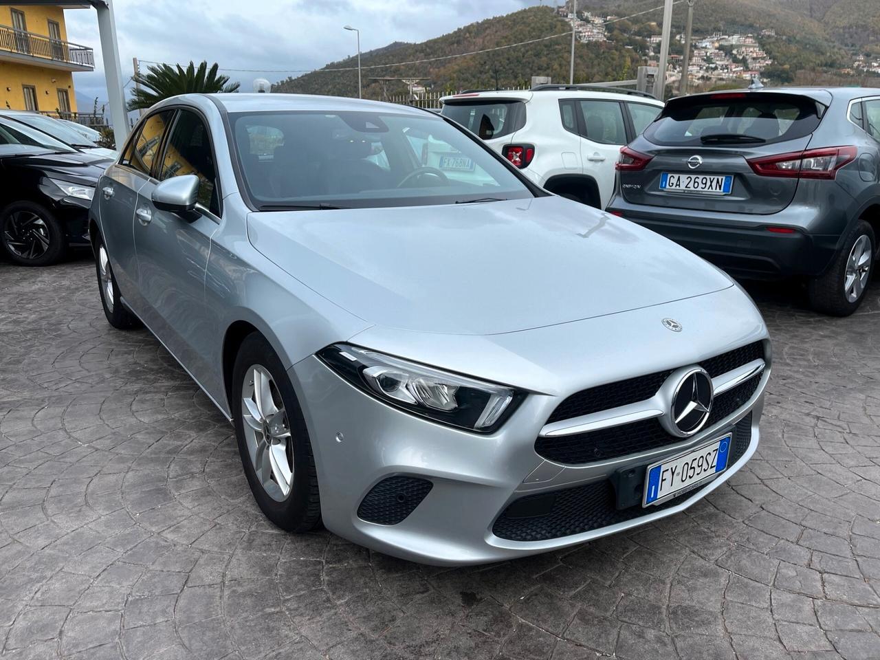 Mercedes-benz A 180 d Automatic Business Extra