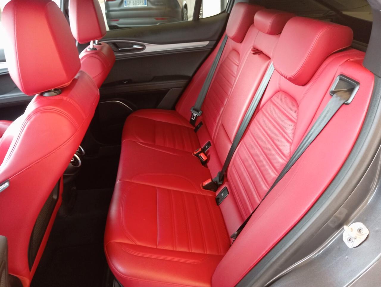 Alfa Romeo Stelvio 2.2 Turbodiesel 210 CV AT8 Q4 Veloce