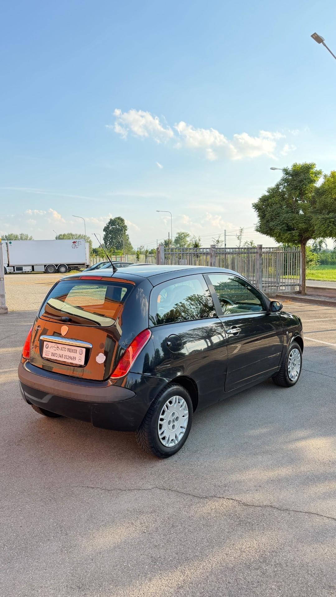 Lancia Ypsilon 1.2