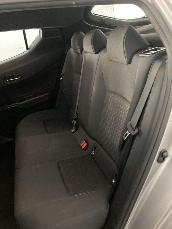 Toyota C-HR 1.8 Hybrid E-CVT Business