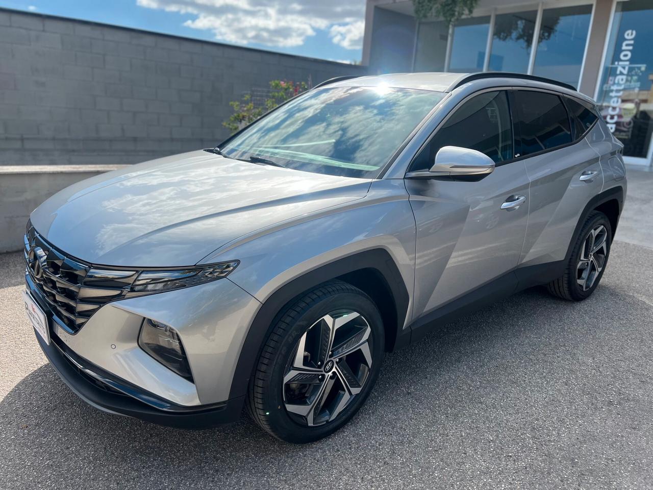 Hyundai Tucson 1.6 hev Exellence 2wd auto LED/CAMERA/19; PERFETTA!!