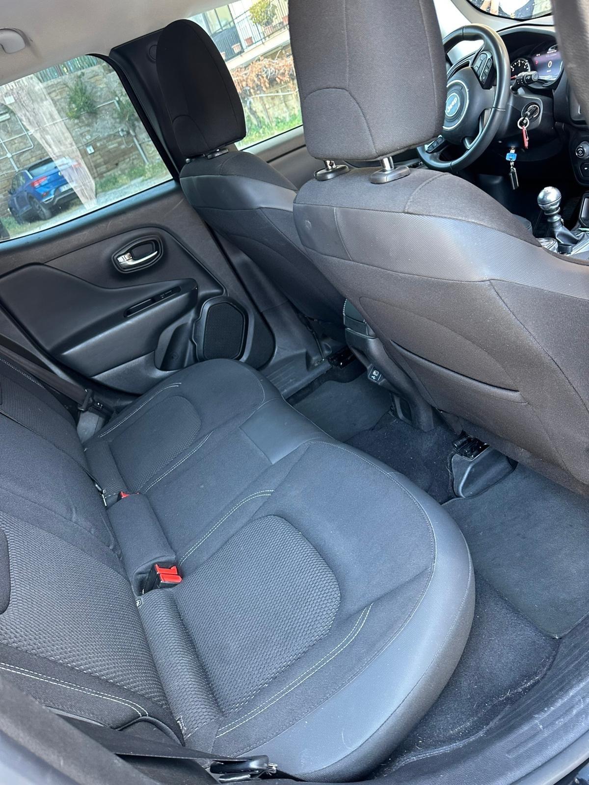 Jeep Renegade 1.6 Mjt 130 CV Longitude