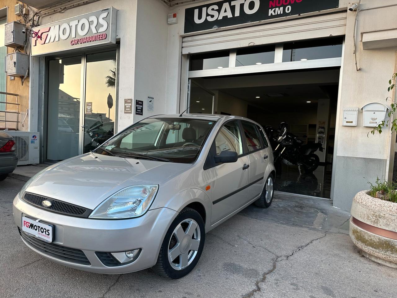 Ford Fiesta 1.2 16V 5p. Zetec