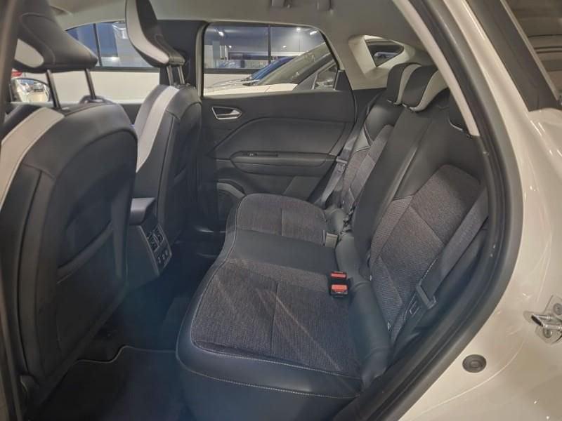 Renault Captur 2ª serie TCe 130 CV EDC FAP Intens