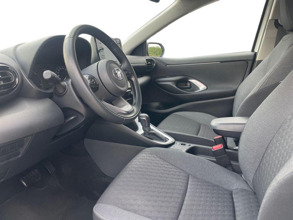 Toyota Yaris 1.5 hybrid Active