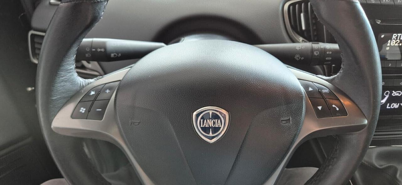 Lancia Ypsilon 1.3 MJT 95 CV S&S Platinum Full Optionals