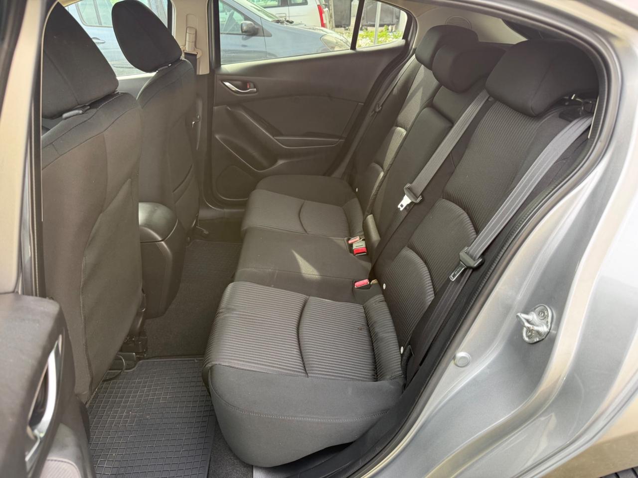 Mazda 3 Mazda3 2.2 Skyactiv-D Exceed