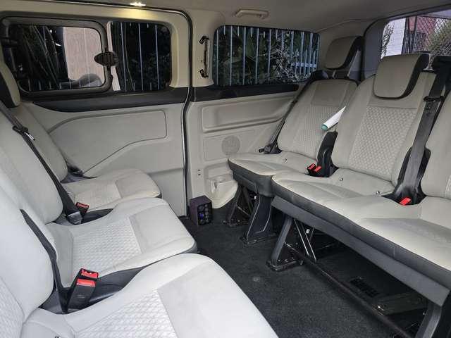 Ford Tourneo automatico 9 posti titanium