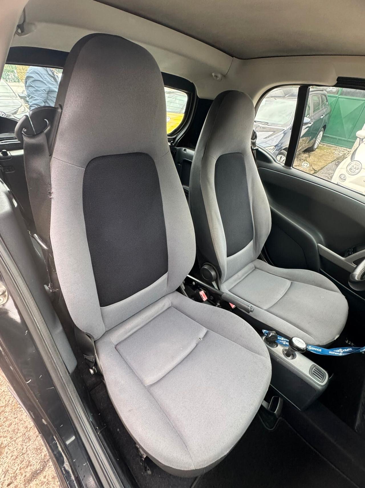 Smart ForTwo 1000 52 kW coupé limited one