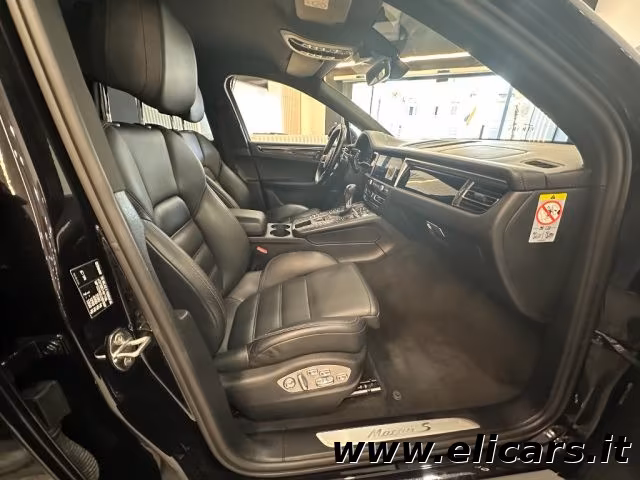 PORSCHE Macan 3.0 S