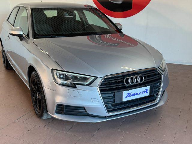AUDI A3 1.6 TDI 116 CV S tronic Sport OK Neopat.