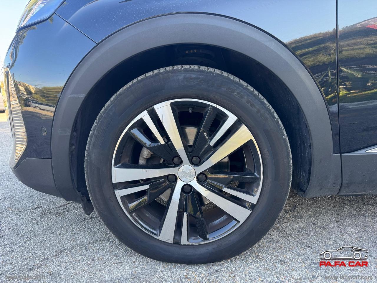 PEUGEOT 5008 BlueHDi 130 S&S EAT8 GT