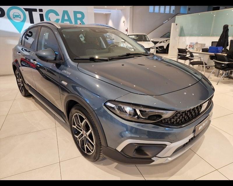 FIAT Tipo FIAT Hatchback My22 1.5 Hybrid130cv Dct Hb Cross