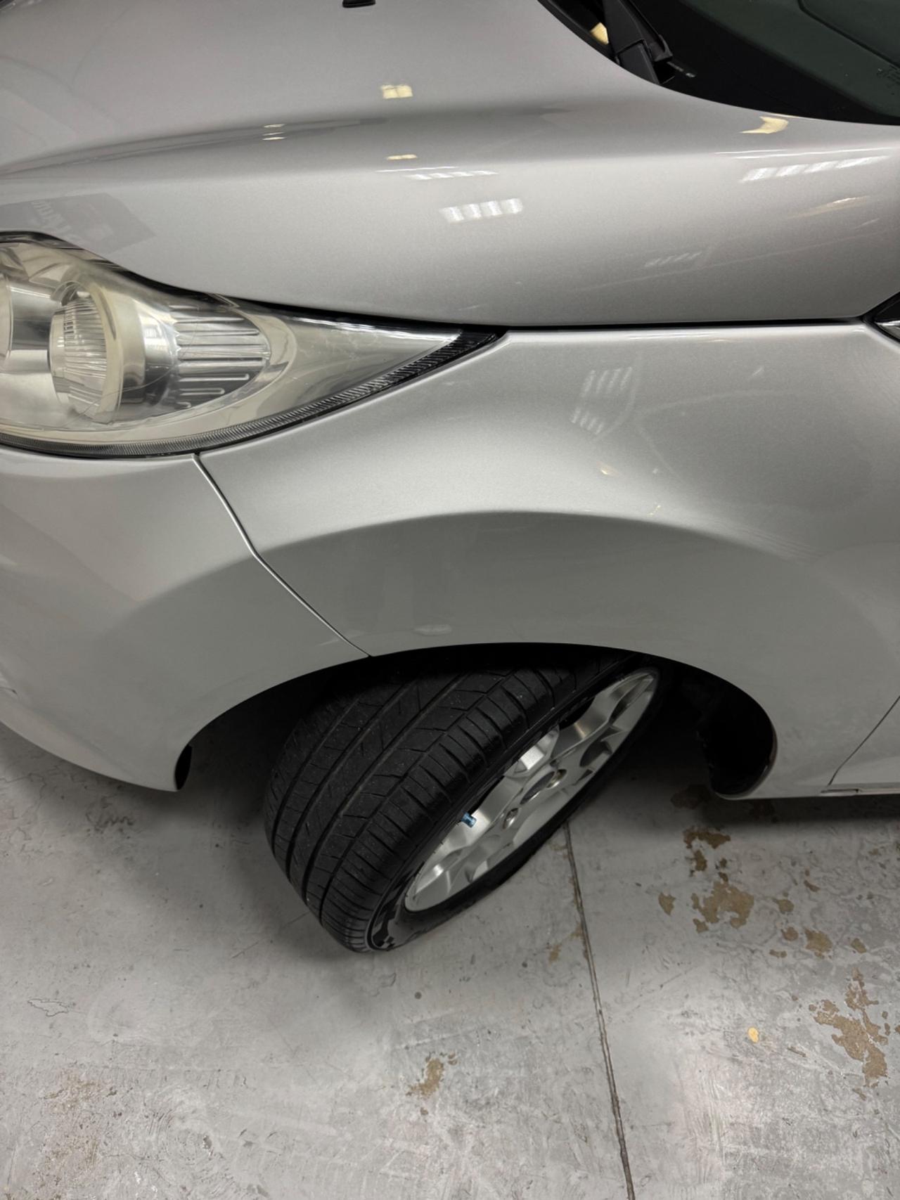 Ford Fiesta 1.4 5p. Bz.- GPL Titanium