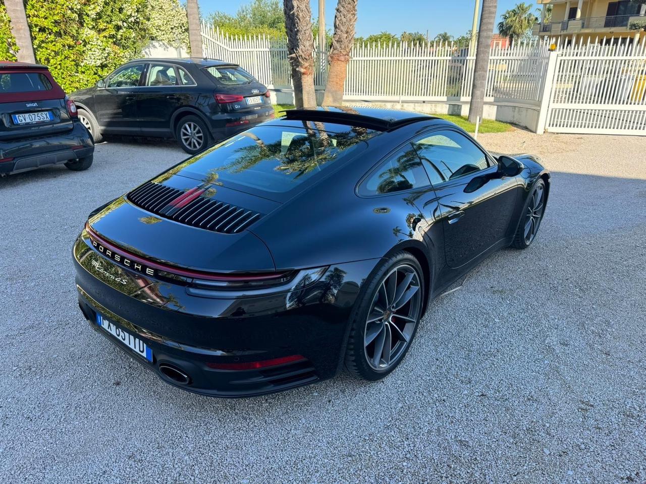 Porsche 911 Carrera 4S