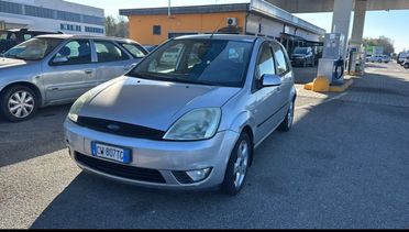 Ford Fiesta 1.4 TDCi 5p. Ghia