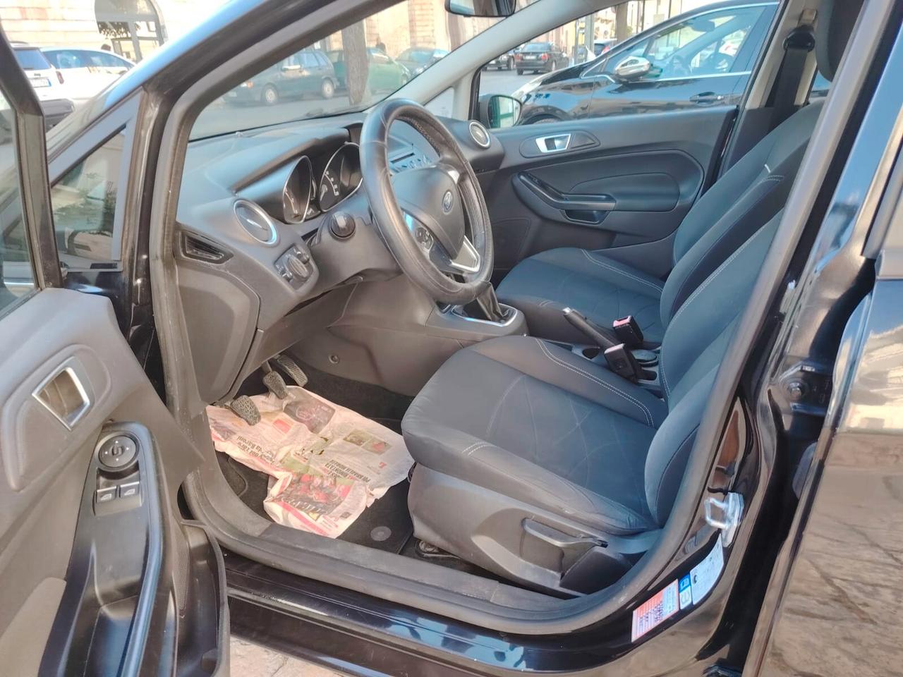 Ford Fiesta 1.4 5 porte Bz.- GPL Business