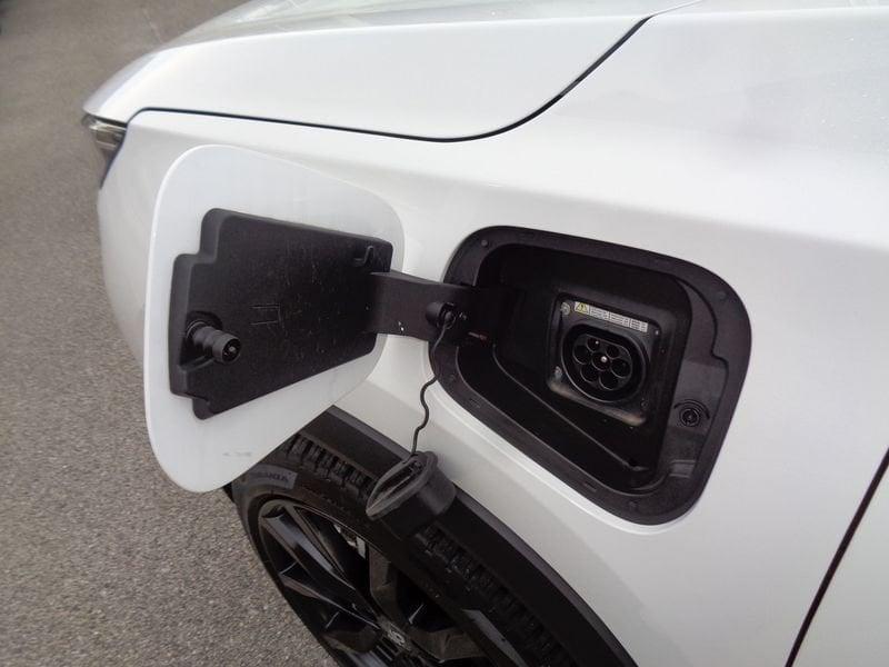 DR AUTOMOBILES dr 7.0 PHEV PHEV 1.5 DHT