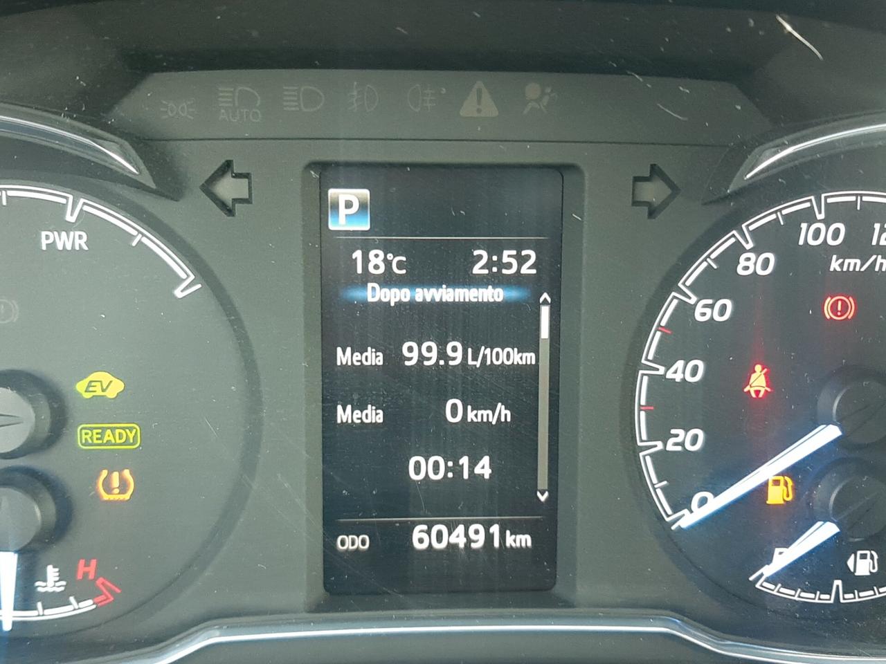 Toyota Yaris 1.5 Hybrid 5 porte Business