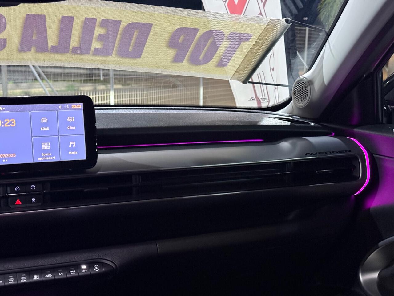 Jeep Avenger 1.2 Turbo 100 CV Summit