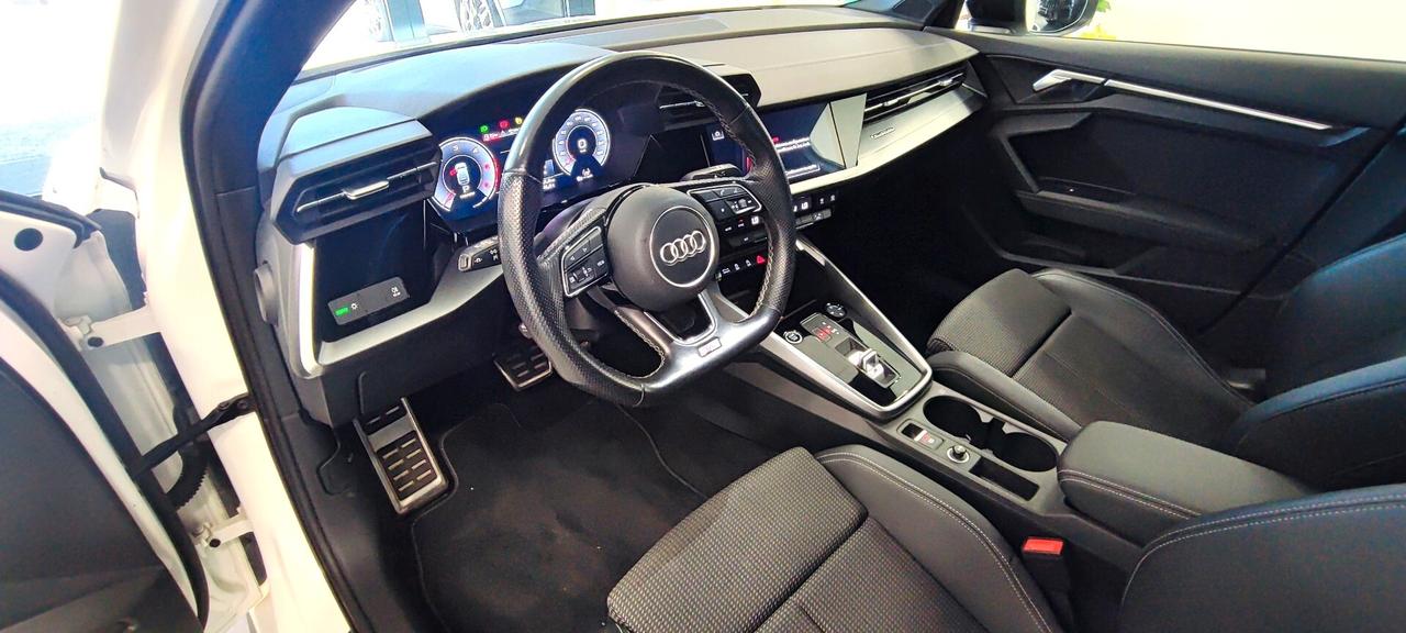 Audi A3 SPB 40 TDI quattro S tronic line edition