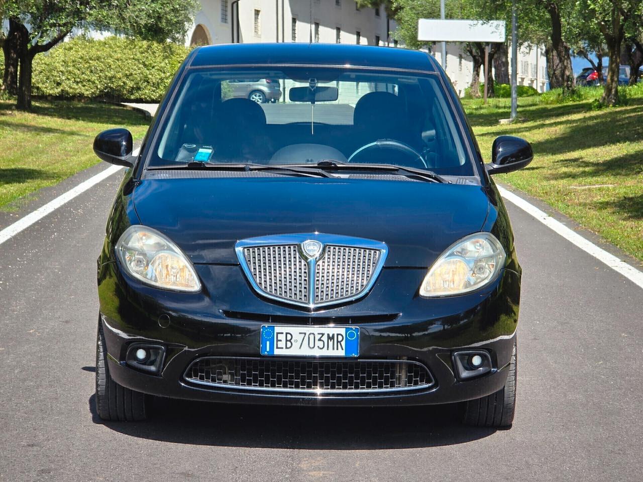 Lancia Ypsilon 1.2BENZ. OK PER NEOPATENTATI UNICO PROPRIETARIO ANNO 2010