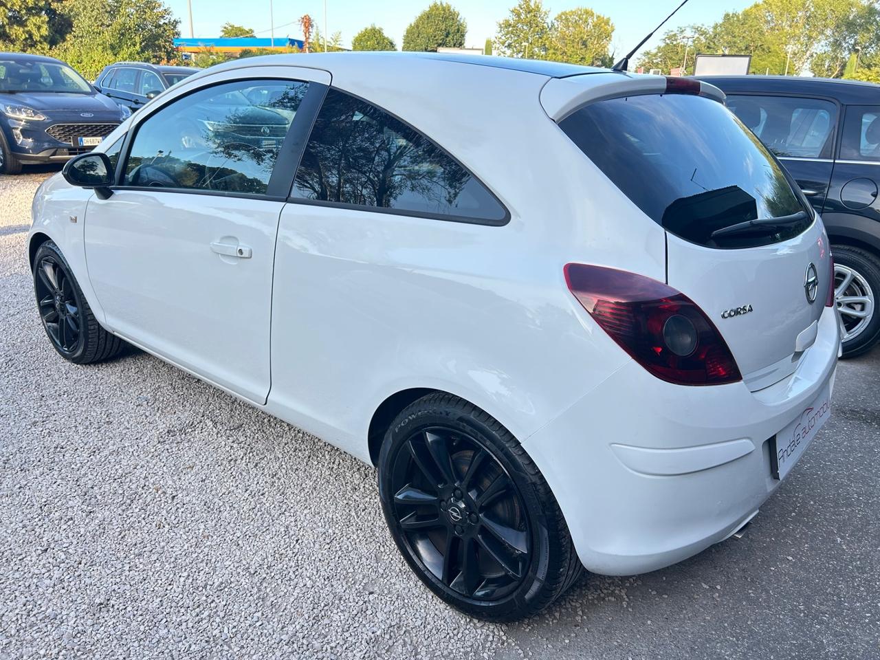 Opel Corsa 1.3 CDTI B-COLOR NEOPATENTATI
