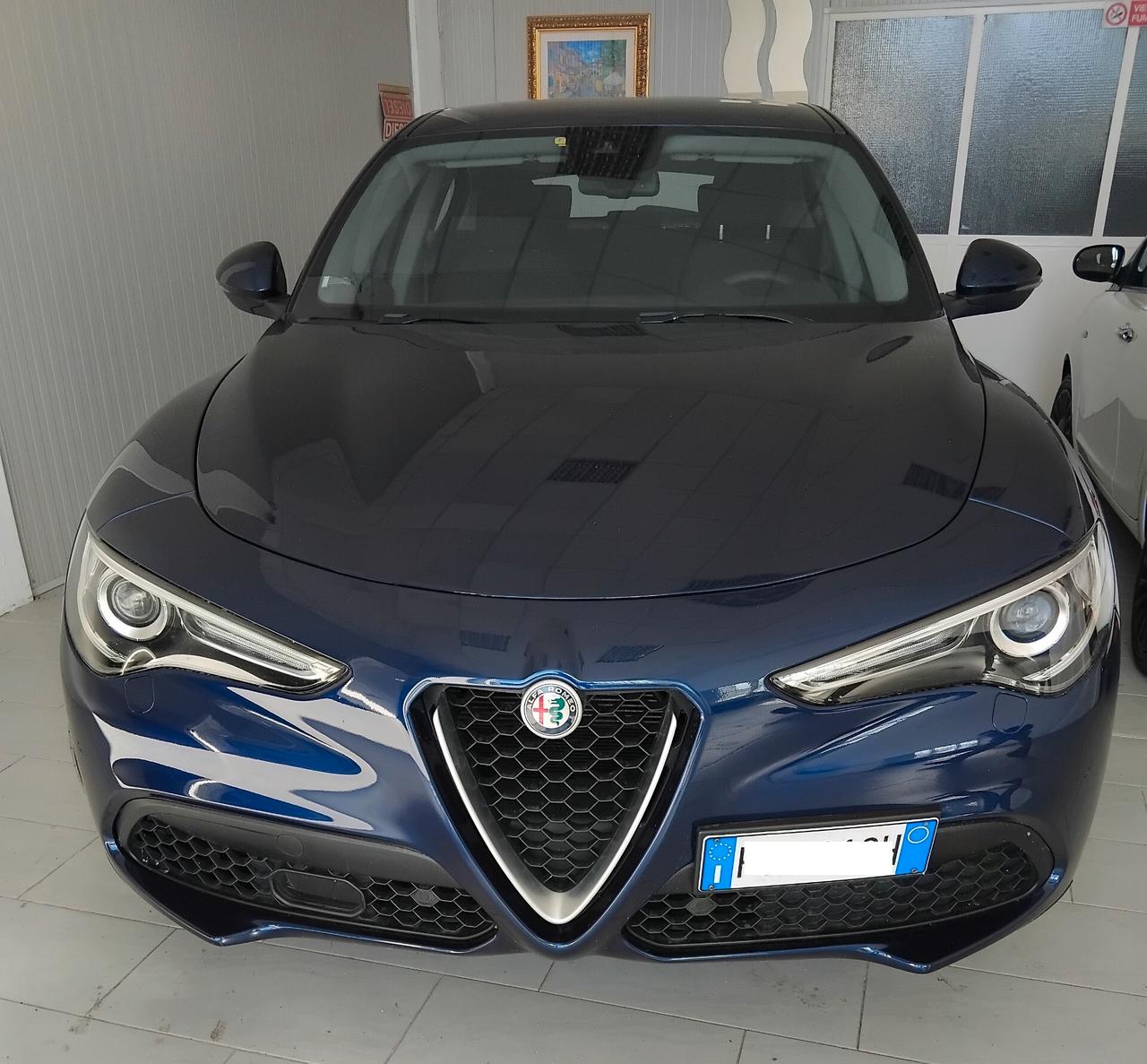 Alfa Romeo Stelvio 2.2 Turbodiesel 190 CV AT8 Q4 Executive