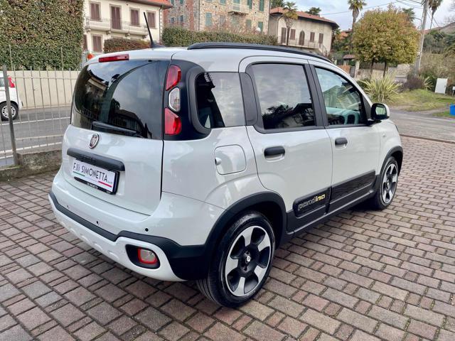 FIAT Panda 1.0 FireFly S&S Hybrid Pandina - KM0