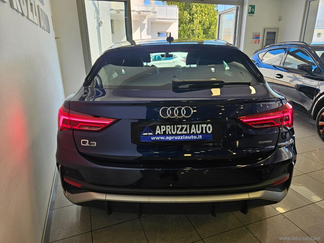 AUDI Q3 SPB 40 TDI qu. S tr. S line edition