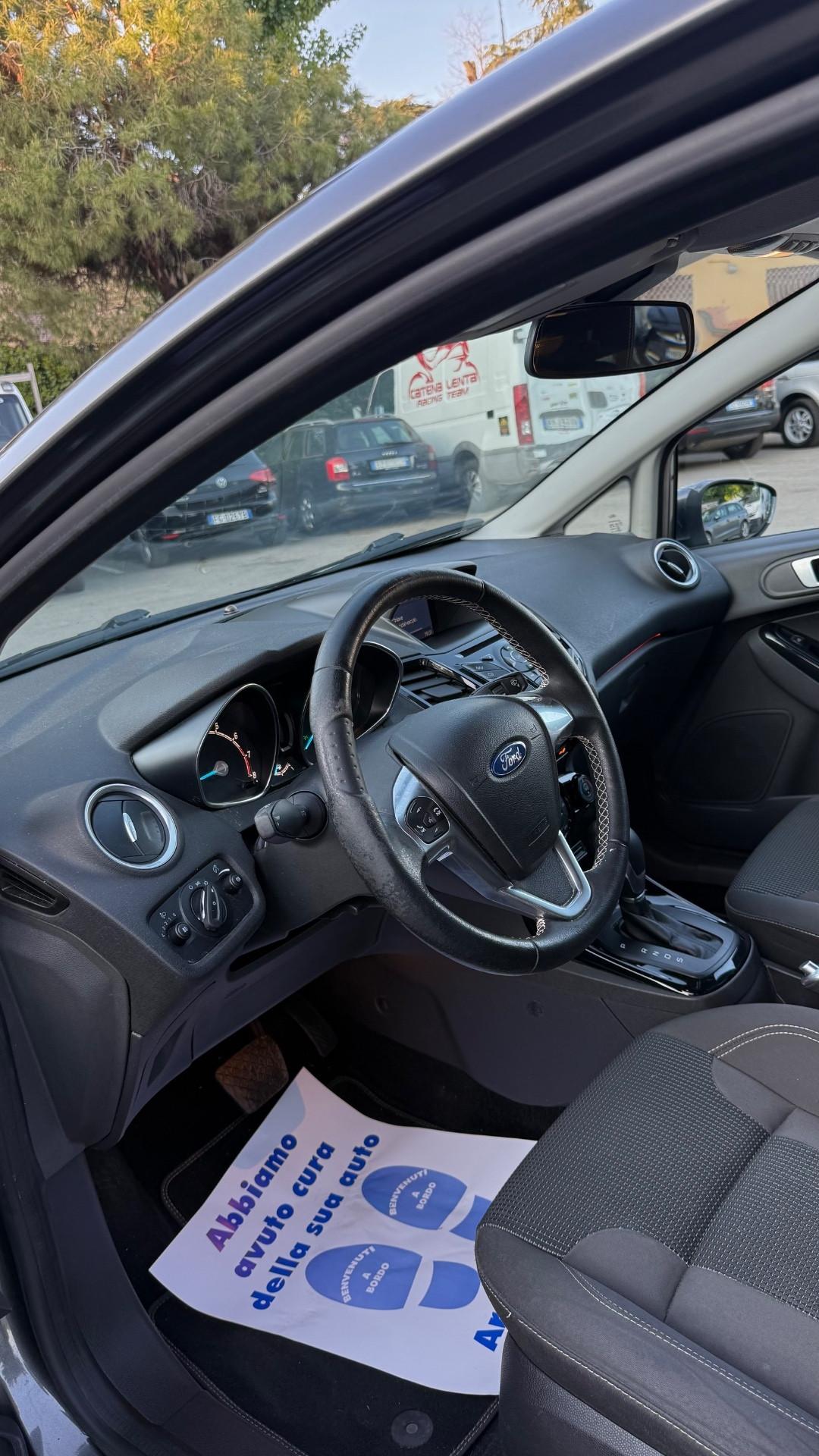 Ford Fiesta 1.0 EcoBoost 100CV 5 porte Powershift Titanium