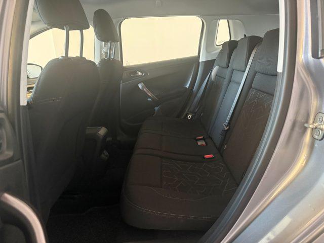 PEUGEOT 2008 1° serie PureTech 82 Allure