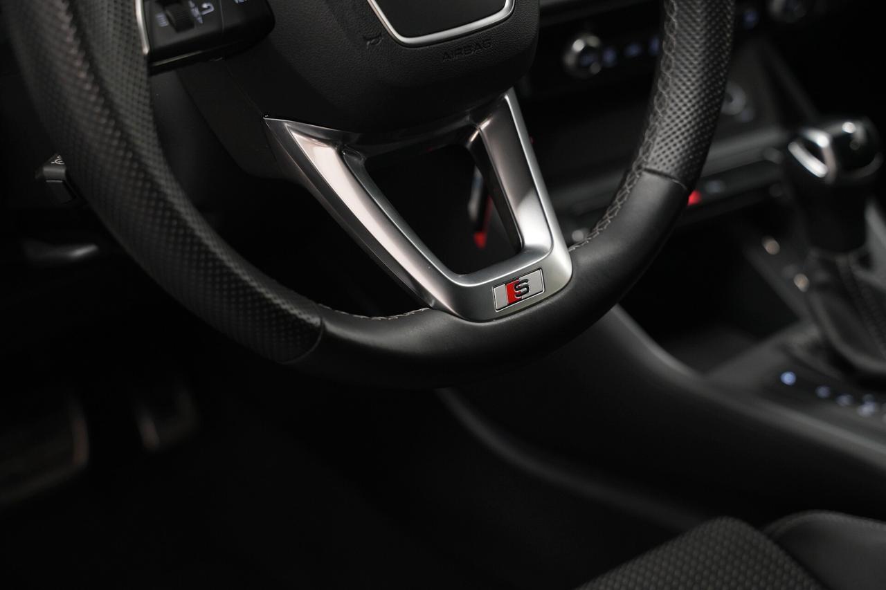 Audi Q3 35 TDI S tronic line edition