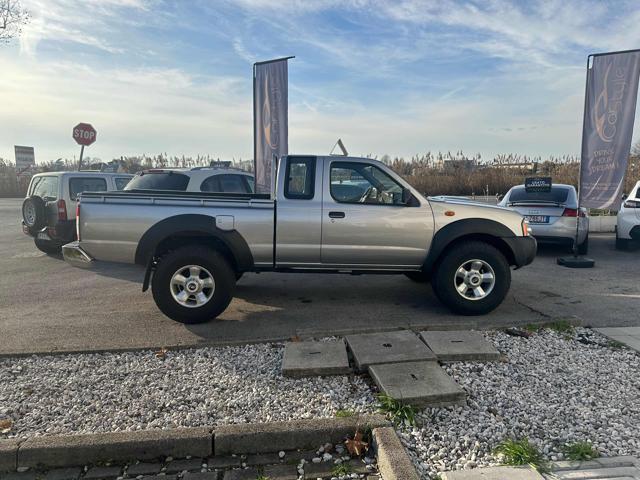 NISSAN Pick Up Pick-up 2.5 TD 2 porte King Cab Navara