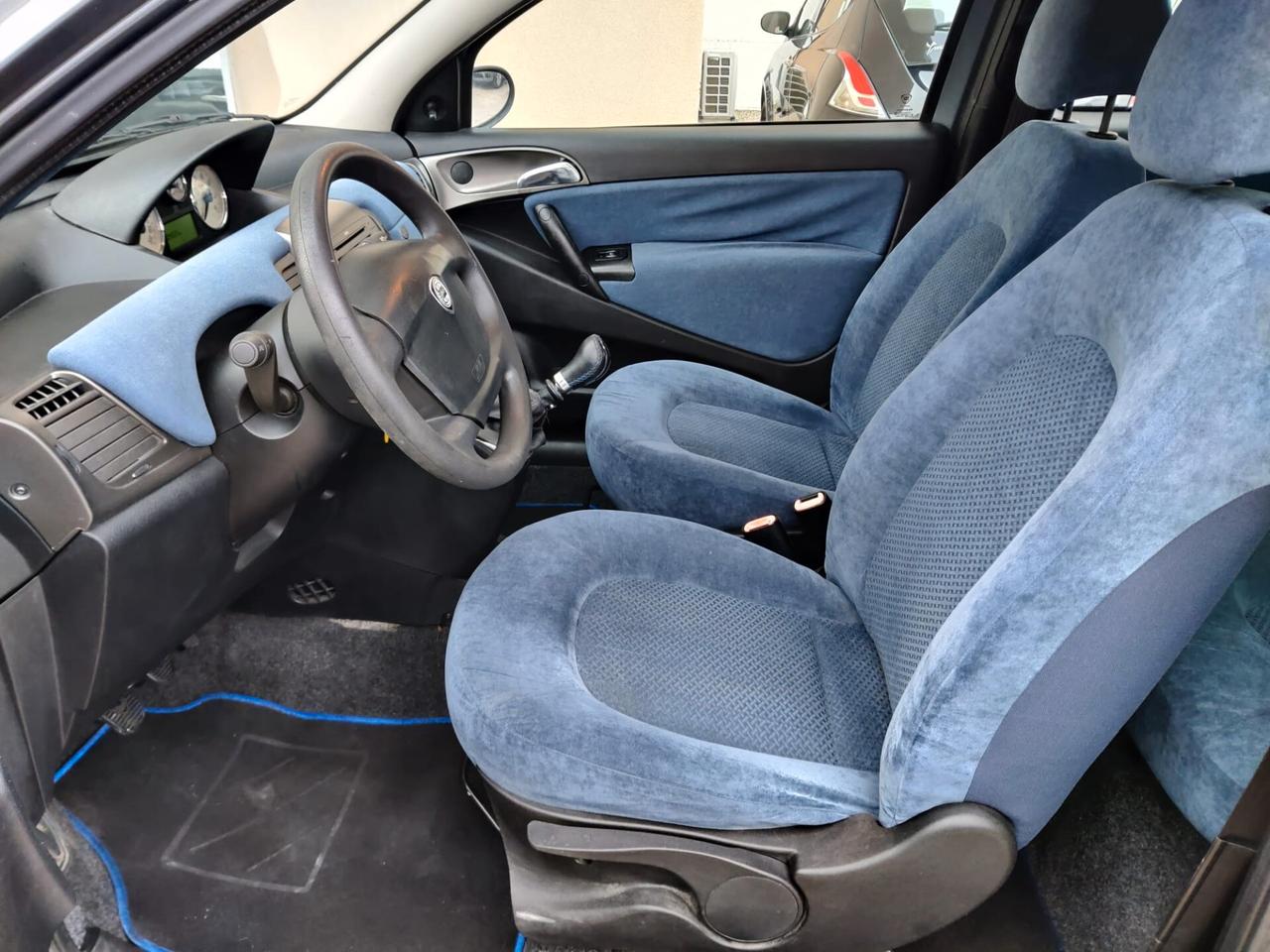 Lancia Ypsilon 1.2 Benzina