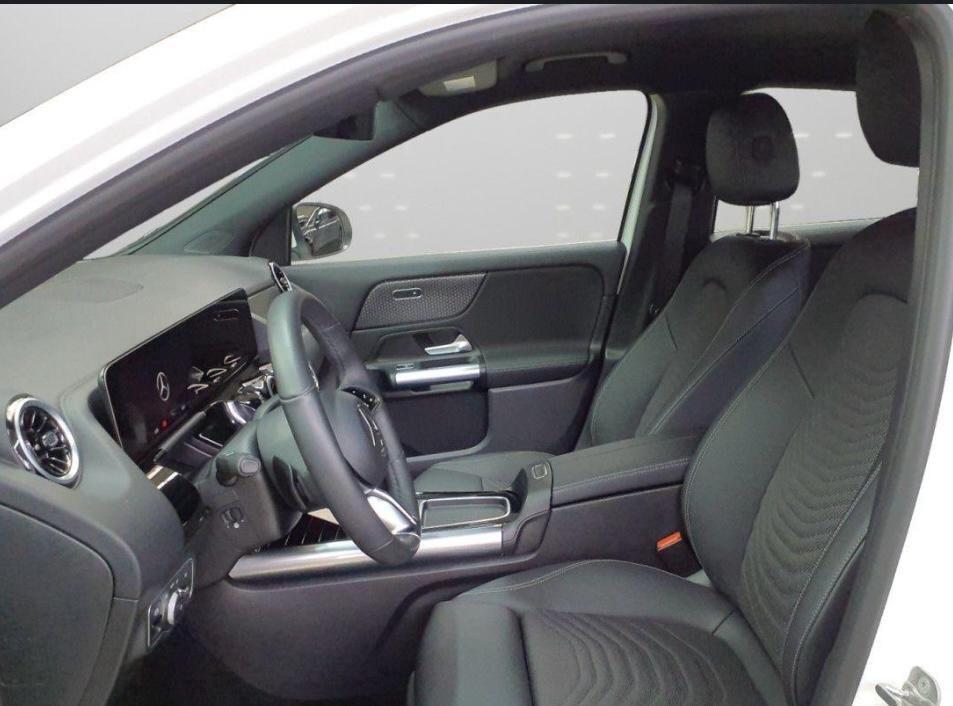 Mercedes-benz GLA 180 Automatic Progressive Advanced Plus