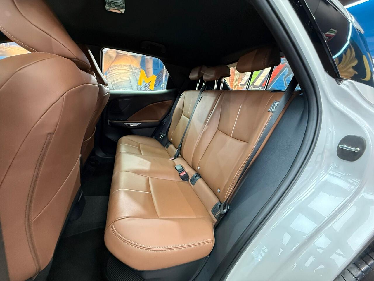 Lexus LBX Hybrid Elegant (116)