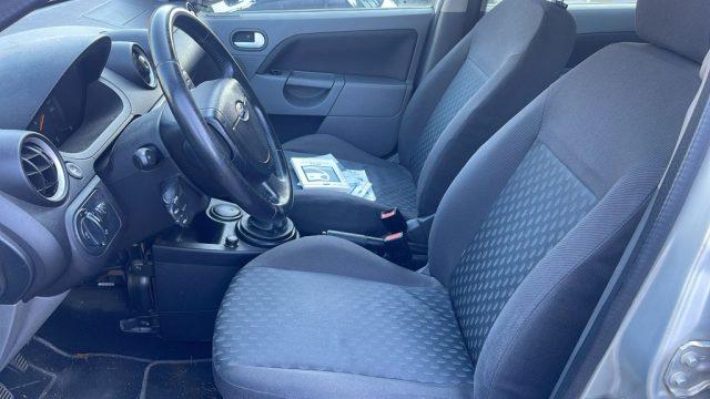 FORD Fiesta 1.2 16V 5p. Ghia