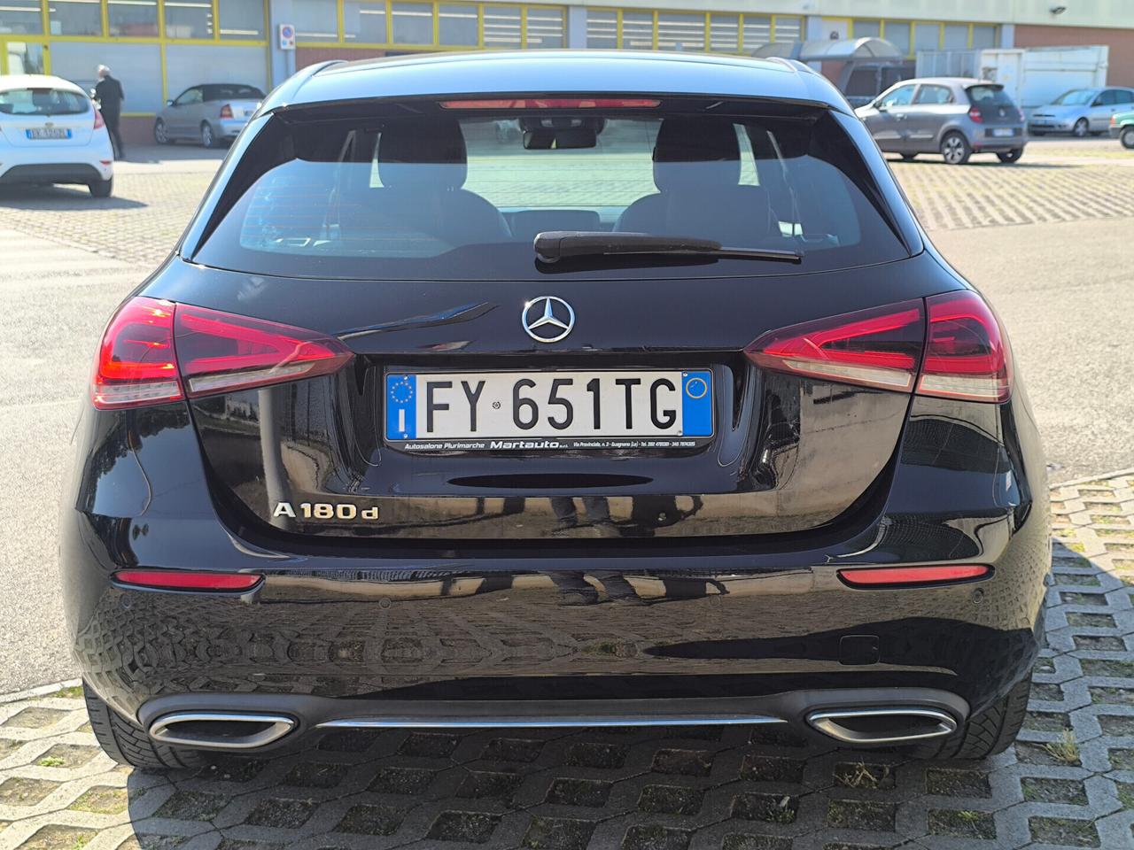MERCEDES-BENZ A 180d AUTOMATIC SPORT PLUS LED AMBIENT