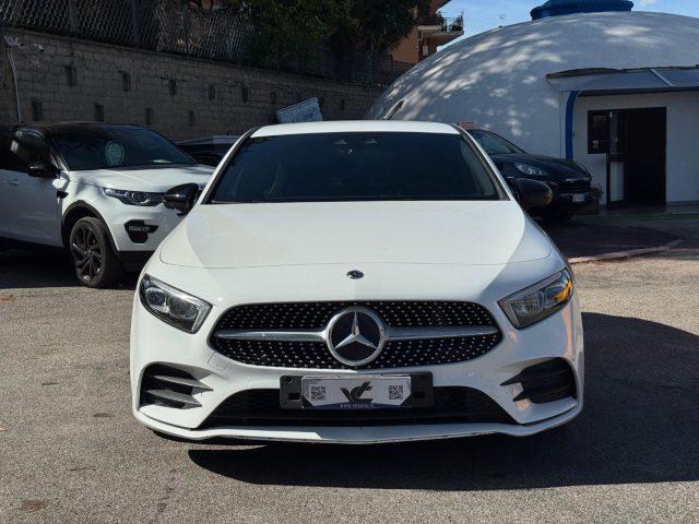 MERCEDES-BENZ A 180 d Automatic Premium