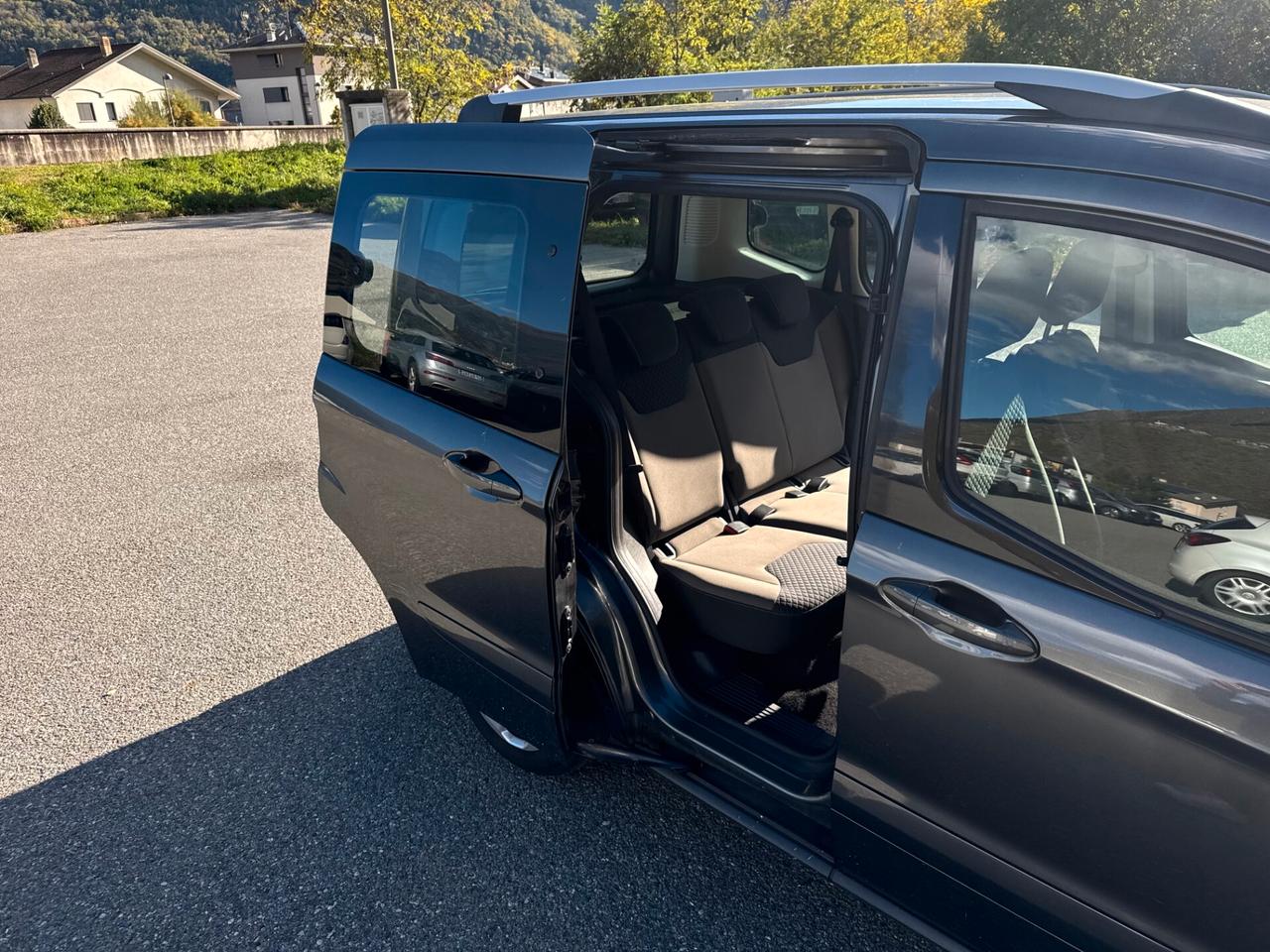 FORD TOURNEO COURIER 1.5cc 75CV TD