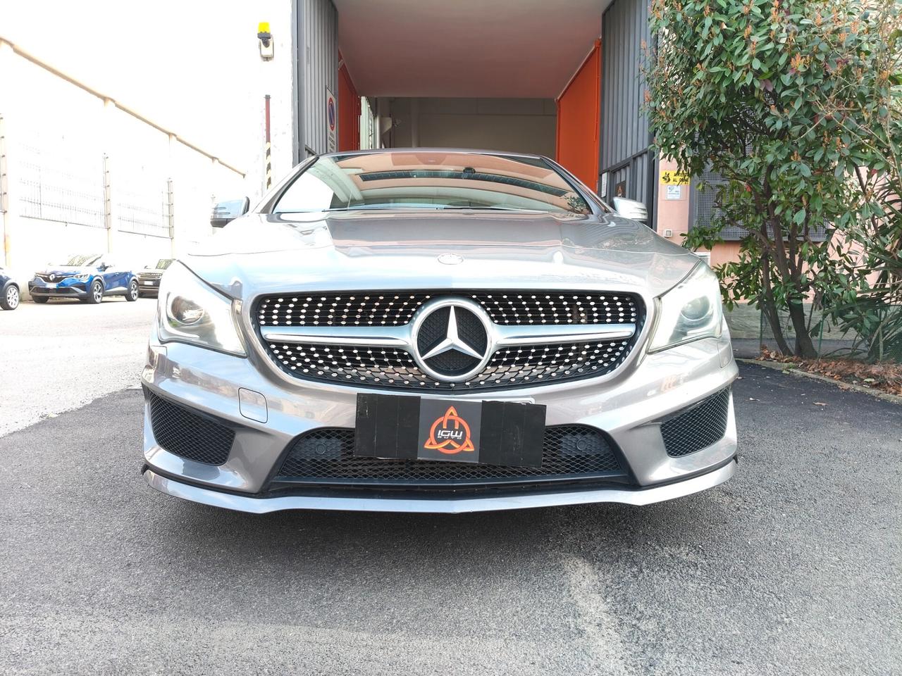 Mercedes-benz CLA 180 Premium