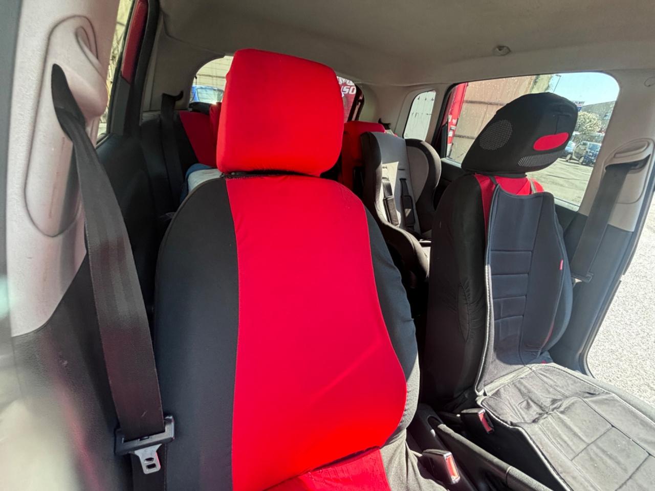 Ford Fiesta 1.4 TDCi 5p. Ghia TUTTI LAVORI FATTI